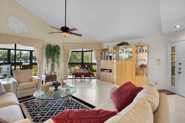 7380 Clunie Place 13006, Delray Beach, FL 33446