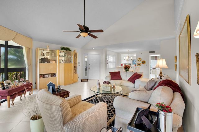 7380 Clunie Place 13006, Delray Beach, FL 33446