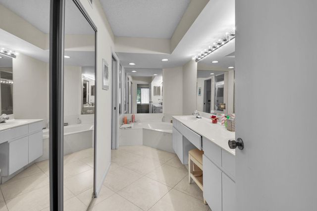 7380 Clunie Place 13006, Delray Beach, FL 33446