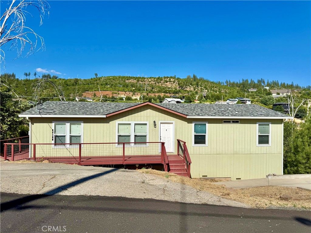 Image 1 of property listing at 15320 Trinity Road, Cobb, CA 95426