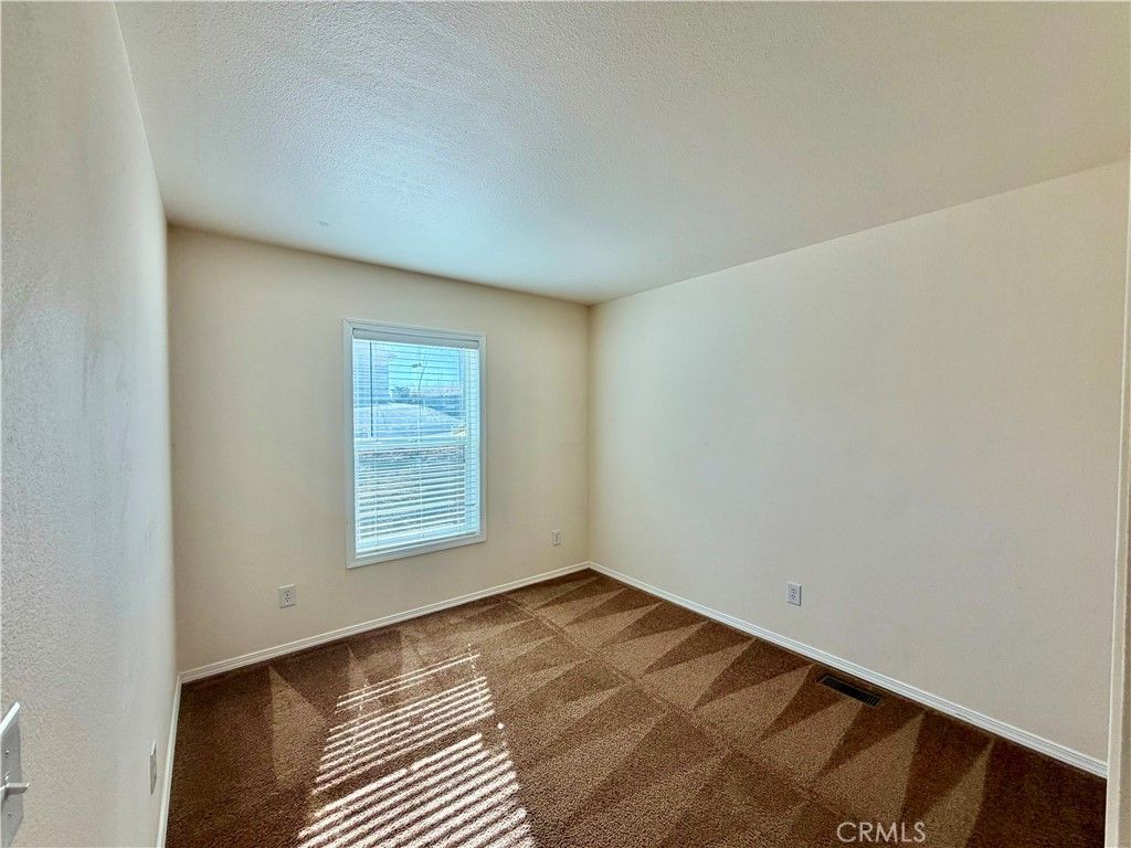 Image 15 of property listing at 15320 Trinity Road, Cobb, CA 95426