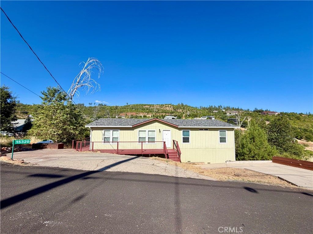 Image 36 of property listing at 15320 Trinity Road, Cobb, CA 95426