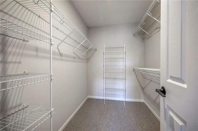 21063 W 118th Terrace, Olathe, KS 66061