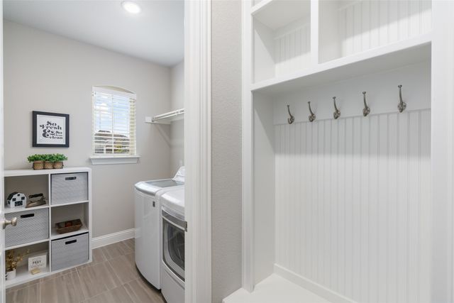 1205 Lake Hills Trail, Roanoke, TX 76262