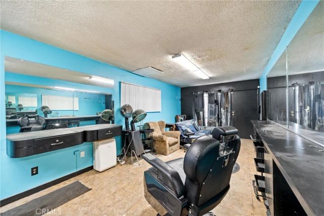 704 Centinela, Inglewood, CA 90302