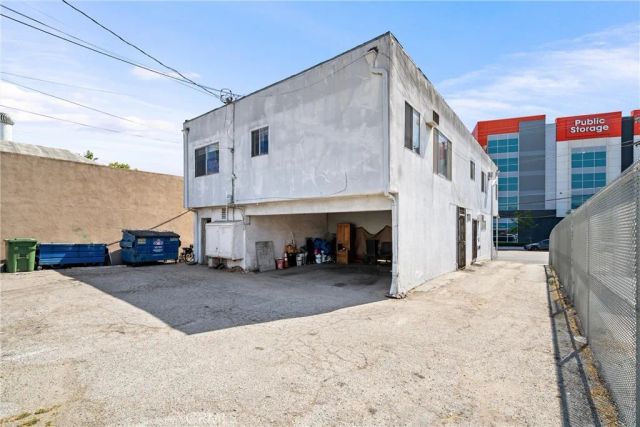 704 Centinela, Inglewood, CA 90302