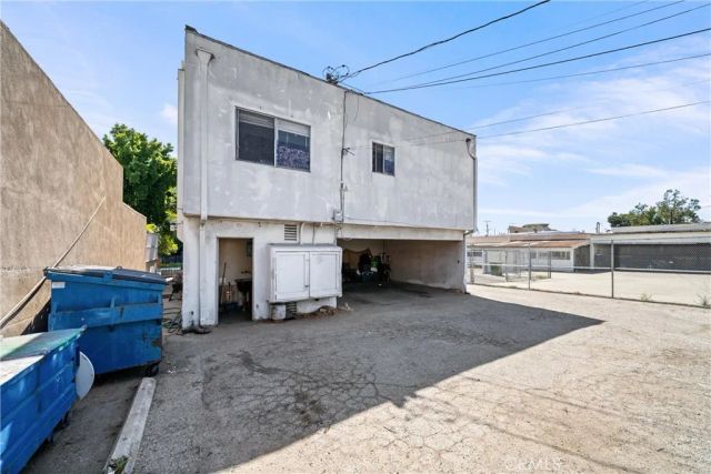 704 Centinela, Inglewood, CA 90302