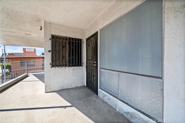 704 Centinela, Inglewood, CA 90302