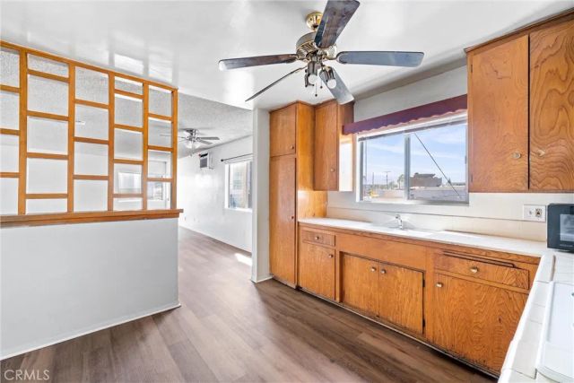 704 Centinela, Inglewood, CA 90302