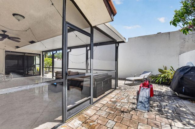 6790 Jardin Place, Boca Raton, FL 33433