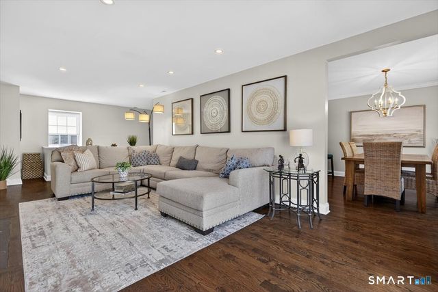 177 Mayfield Drive 177, Trumbull, CT 06611