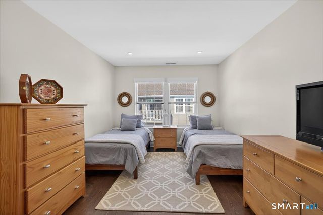 177 Mayfield Drive 177, Trumbull, CT 06611