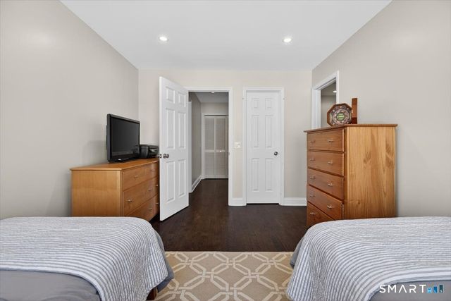 177 Mayfield Drive 177, Trumbull, CT 06611