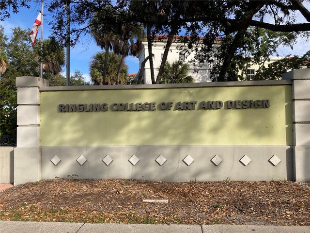 3241 BENEVA ROAD 203, Sarasota, FL 34232