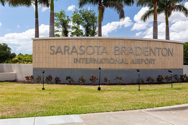 3241 BENEVA ROAD 203, Sarasota, FL 34232