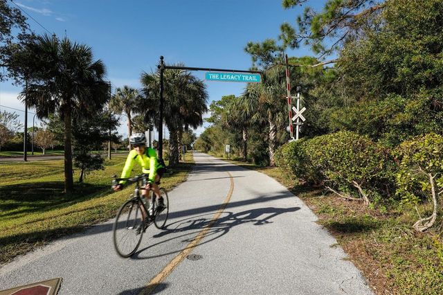 3241 BENEVA ROAD 203, Sarasota, FL 34232