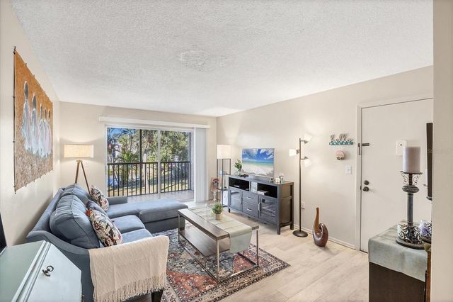 3241 BENEVA ROAD 203, Sarasota, FL 34232