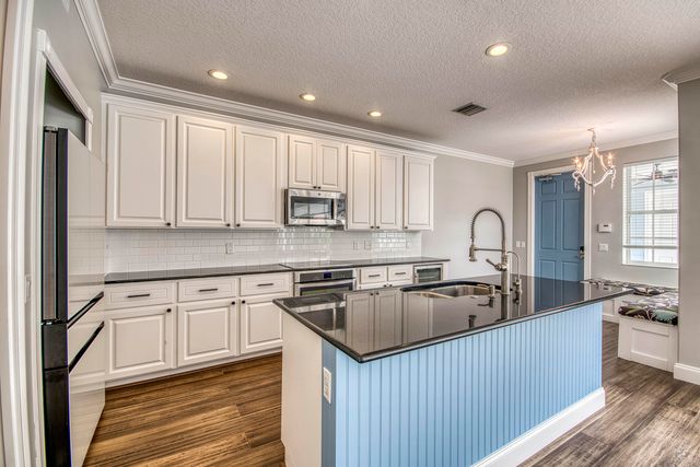 240 Poinciana Drive, Jupiter, FL 33458