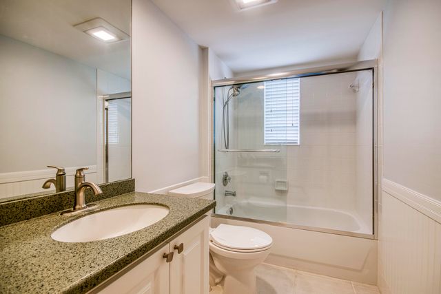 240 Poinciana Drive, Jupiter, FL 33458