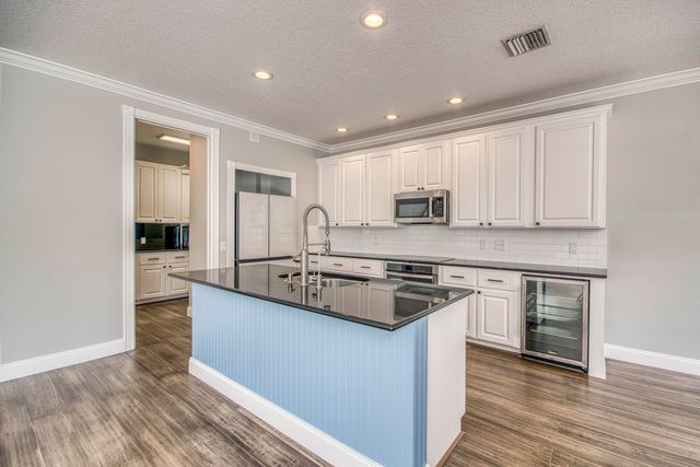 240 Poinciana Drive, Jupiter, FL 33458