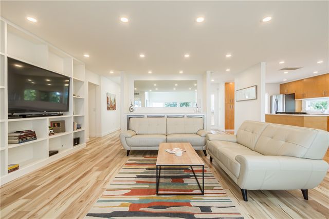 465 Ontario Drive, Ontario, NY 14519