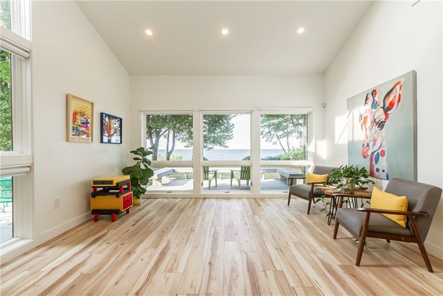 465 Ontario Drive, Ontario, NY 14519