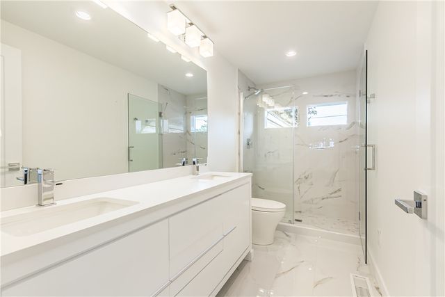 465 Ontario Drive, Ontario, NY 14519