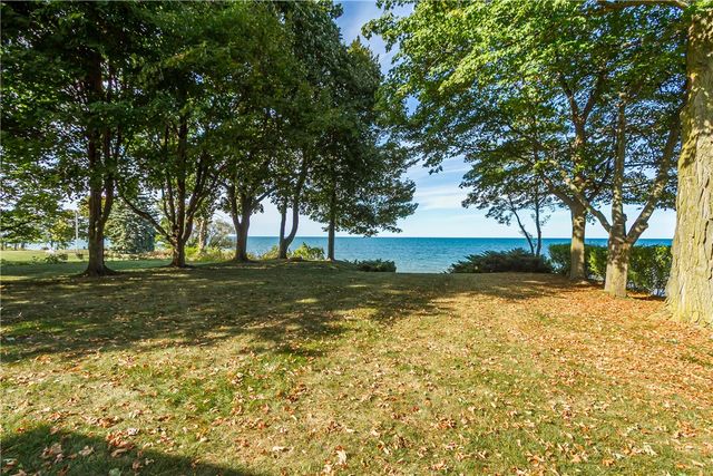 465 Ontario Drive, Ontario, NY 14519