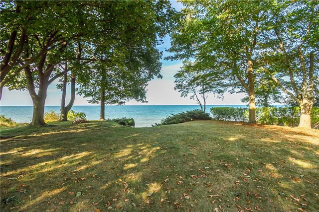 465 Ontario Drive, Ontario, NY 14519