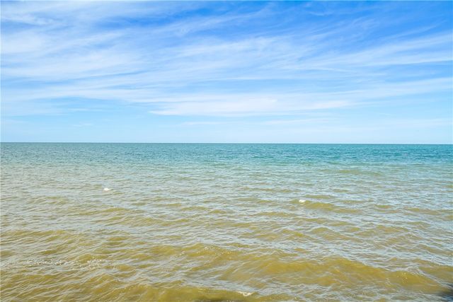 465 Ontario Drive, Ontario, NY 14519