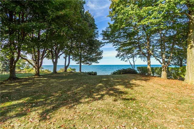 465 Ontario Drive, Ontario, NY 14519