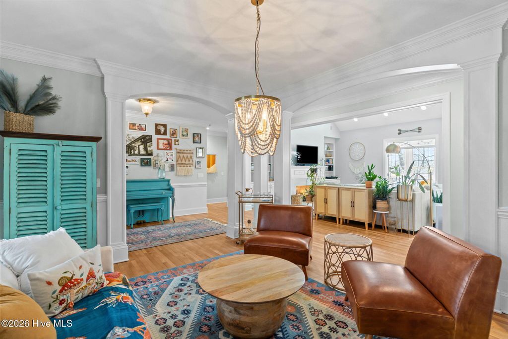 Image 14 of property listing at 1401 Avenel Drive, Wilmington, NC 28411