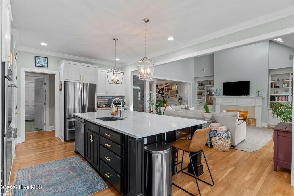 Image 24 of property listing at 1401 Avenel Drive, Wilmington, NC 28411