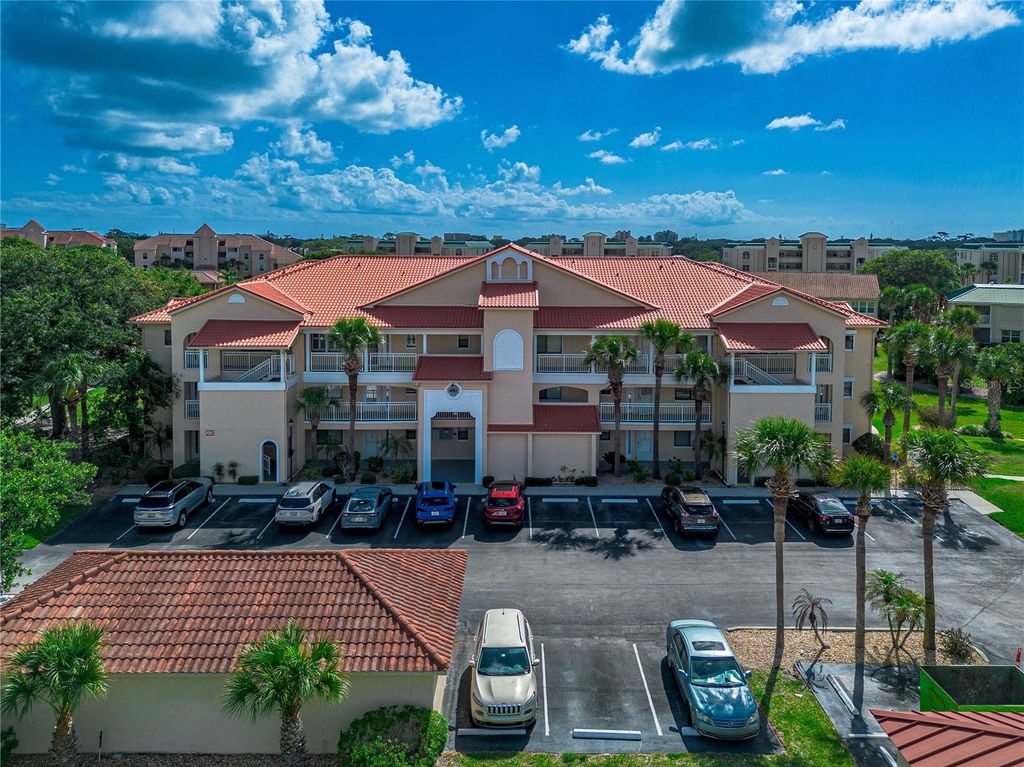 443 BOUCHELLE DRIVE 204, New Smyrna Beach, FL 32169