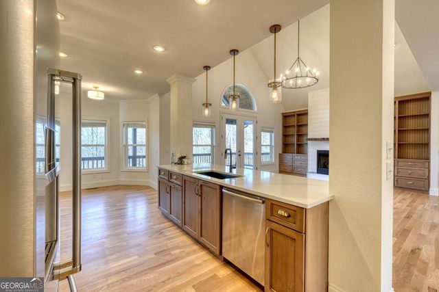 892 Cypress Pointe Lane, Hayesville, NC 28904