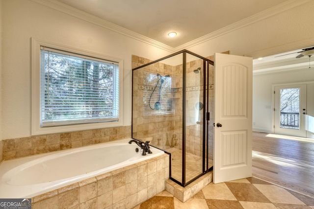 892 Cypress Pointe Lane, Hayesville, NC 28904