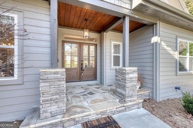 892 Cypress Pointe Lane, Hayesville, NC 28904