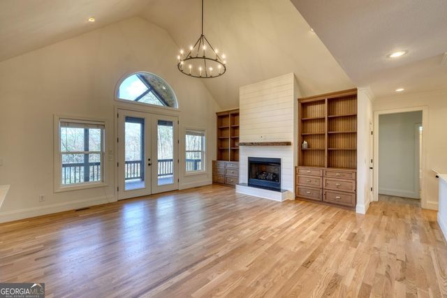 892 Cypress Pointe Lane, Hayesville, NC 28904