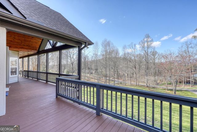 892 Cypress Pointe Lane, Hayesville, NC 28904
