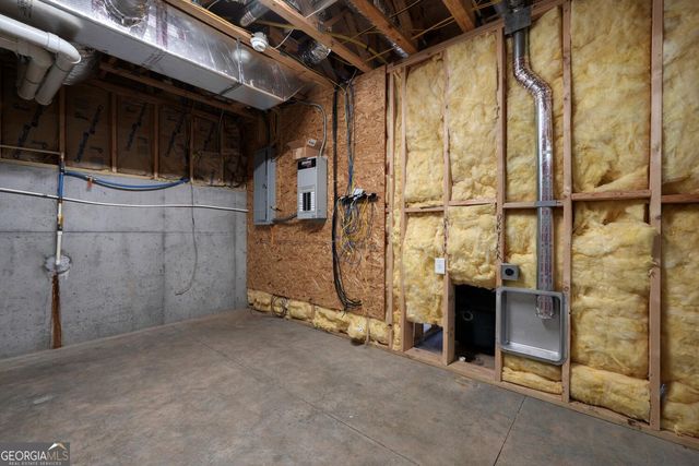 892 Cypress Pointe Lane, Hayesville, NC 28904