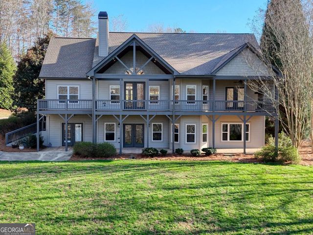 892 Cypress Pointe Lane, Hayesville, NC 28904