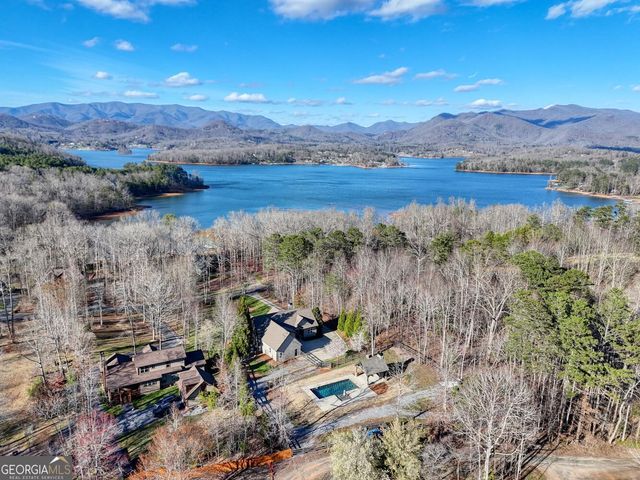892 Cypress Pointe Lane, Hayesville, NC 28904
