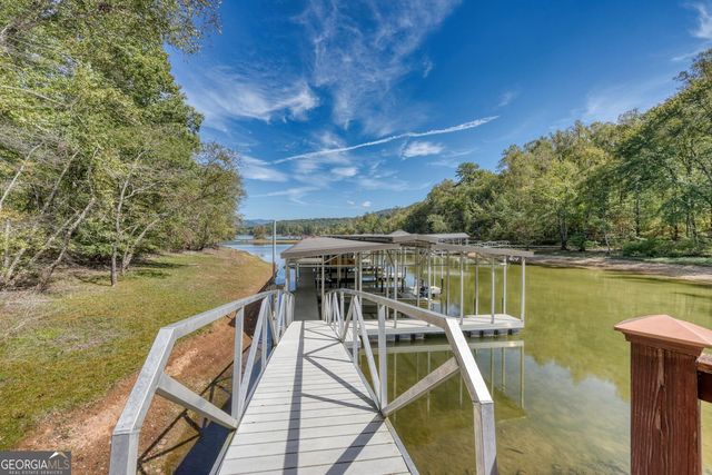 892 Cypress Pointe Lane, Hayesville, NC 28904