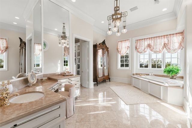 3004 W Shadow Drive, Arlington, TX 76006