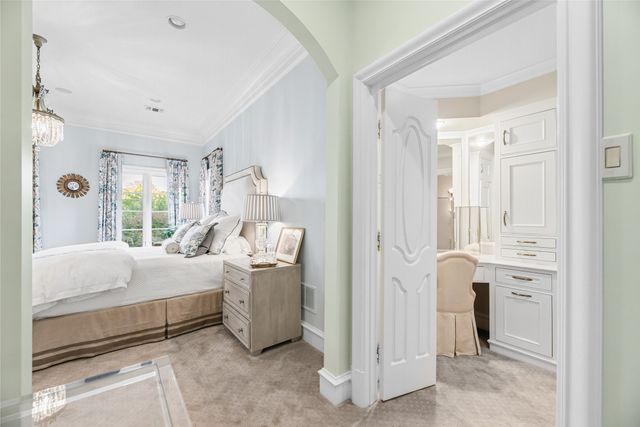 3004 W Shadow Drive, Arlington, TX 76006