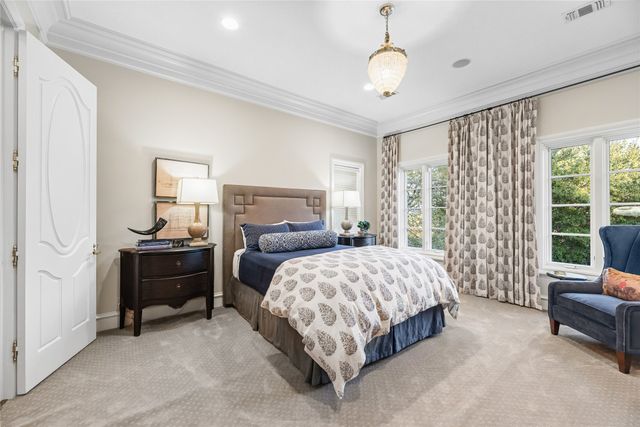 3004 W Shadow Drive, Arlington, TX 76006