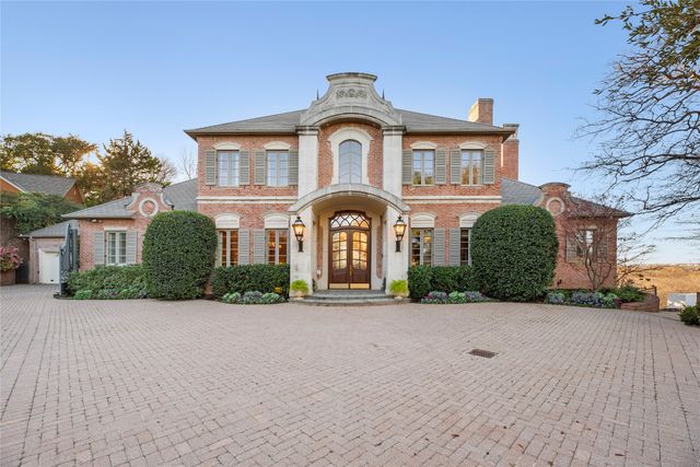 3004 W Shadow Drive, Arlington, TX 76006