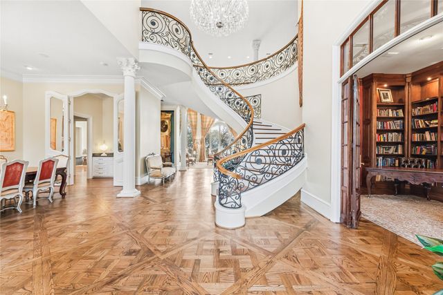 3004 W Shadow Drive, Arlington, TX 76006