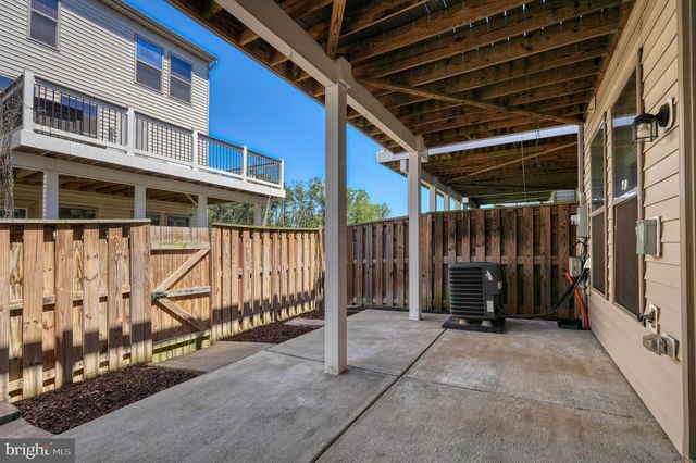 24461 JUNIPER WOODS TER, Sterling, VA 20166