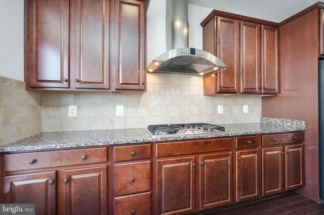 24461 JUNIPER WOODS TER, Sterling, VA 20166